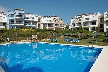 Marbella, Arqueros Golf & Country Club, Sleeps 7 1 Child Apartman *